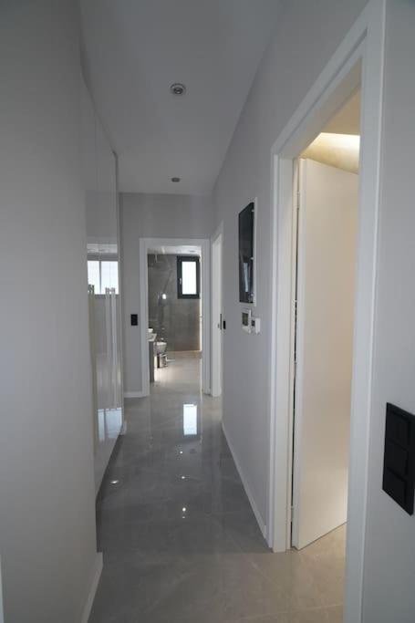Brand New 3Br With 2 Bathrooms Marousi Apartment Atene Esterno foto