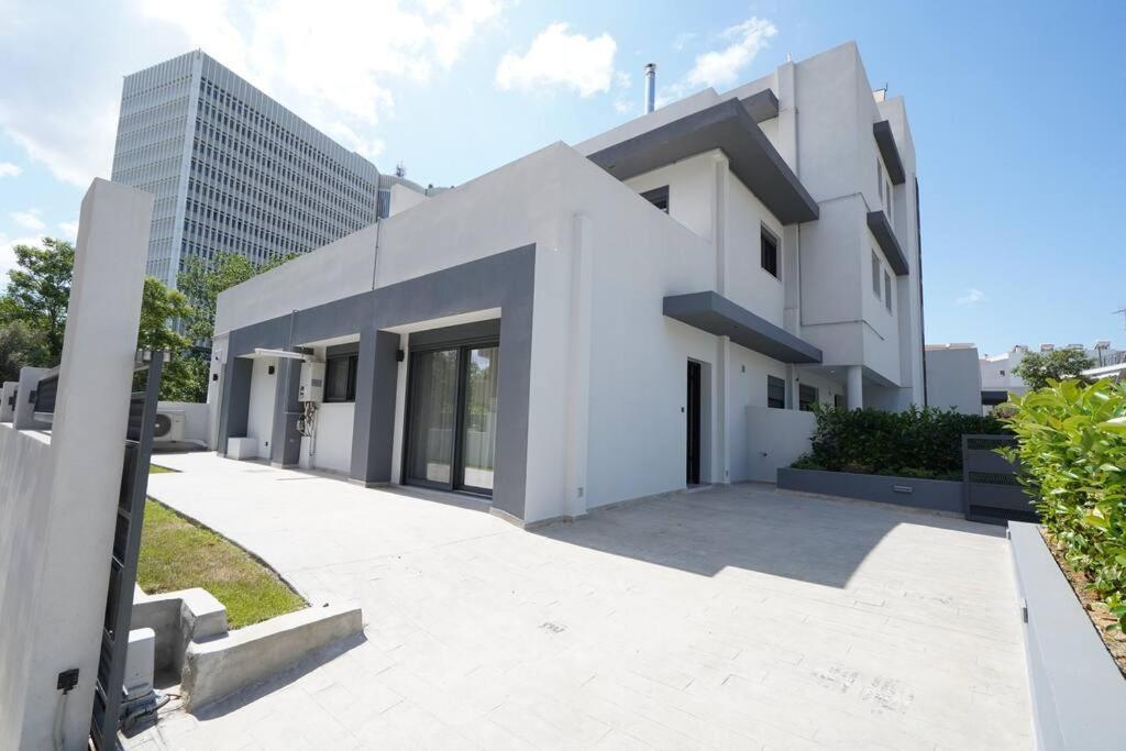 Brand New 3Br With 2 Bathrooms Marousi Apartment Atene Esterno foto